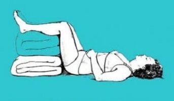 поза по време на обостряне на гръдна остеохондроза